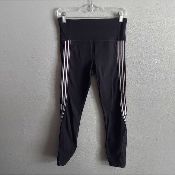 ATHLETA Side Stripe Salutation 7/8 Black Legging Mesh Accent Small - Picture 2 of 7